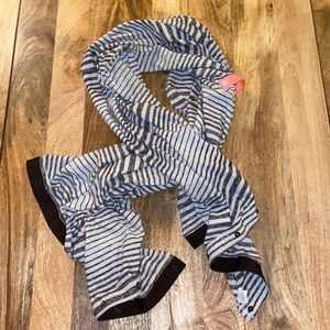 Lululemon Vinyasa Scarf
